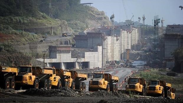 Sacyr calcula que los costes de la ampliación del Canal de Panamá ascenderán a 5.000 millones de dólares