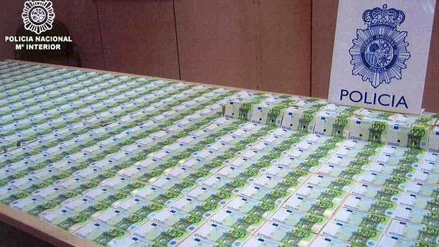 Intervención internacional de billetes falsos de 100 euros por la Policía Nacional