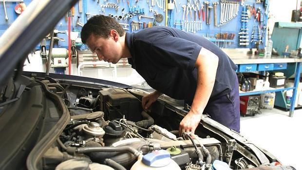 Las reparaciones derivadas del seguro dan carga de trabajo a más de 150.000 mecánicos