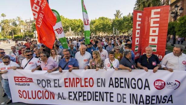 Inabensa (Abengoa) y los sindicatos acuerdan 72 despidos y un máximo de 220 suspensiones temporales