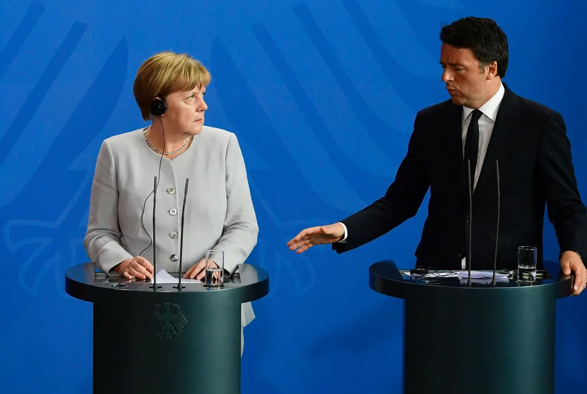 La canciller alemana, Angel Merkel, y el primer ministro italiano, Matteo Renzi