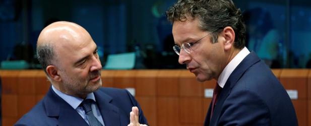 Pierre Moscovici junto a Jeroem Dijsselbloem