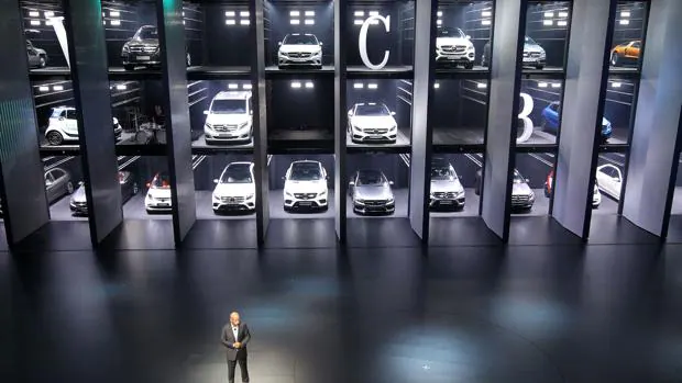 Daimler invierte 1000 millones en una nueva fábrica en Hungría