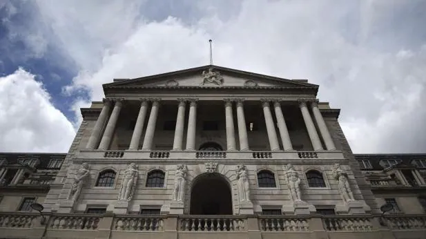 El Banco de Inglaterra baja los tipos de interés hasta el 0,25% para hacer frente al Brexit