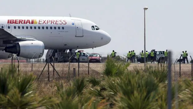Iberia Express ofrece descuentos del 50% a residentes de Canarias y Baleares
