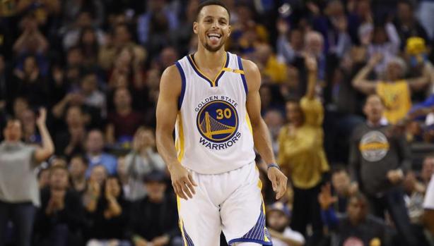 Stephen Curry es la imagen de Under Armour