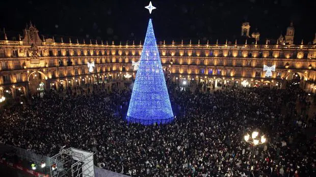 La Plaza Mayor de Salamanca durante la celebración de la Nochevieja Universitaria