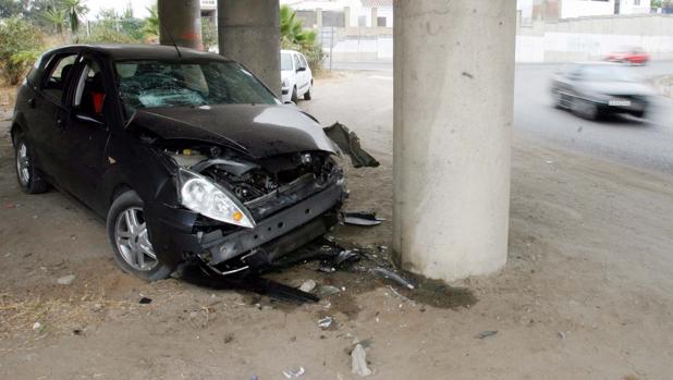 Accidente en una carretera de acceso a Algeciras