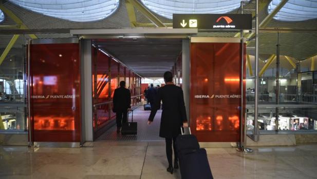 Cancelados 22 vuelos en España por la huelga de los controladores franceses