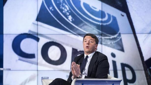 La nueva medida del gobierno italiano fue promovida con entusiasmo por el exprimer ministro Matteo Renzi