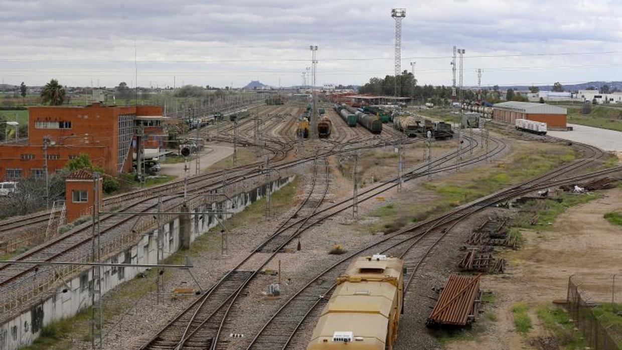 Estación de mercancias de Renfe de El Higueron