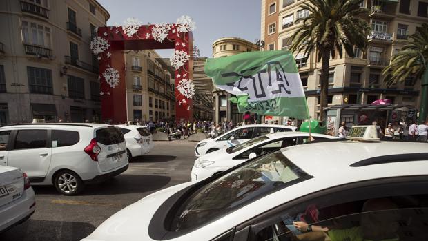 Málaga, último campo de batalla de la guerra del taxi