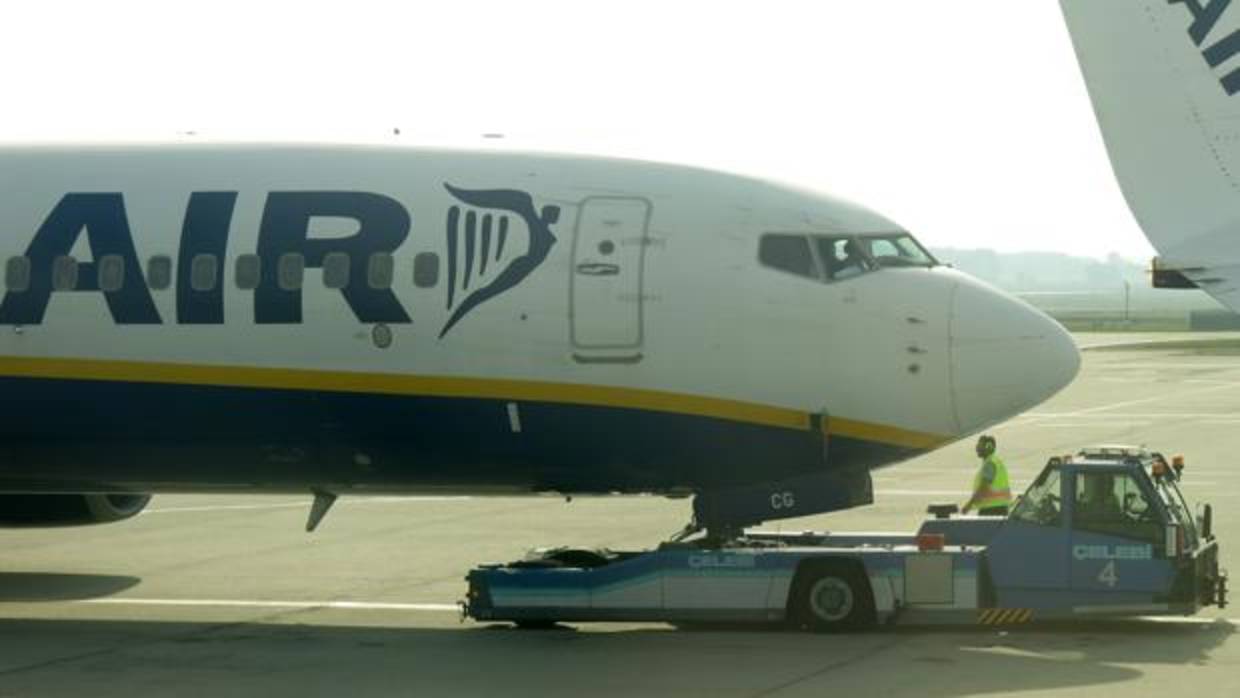 Avión de Ryanair en Alicante