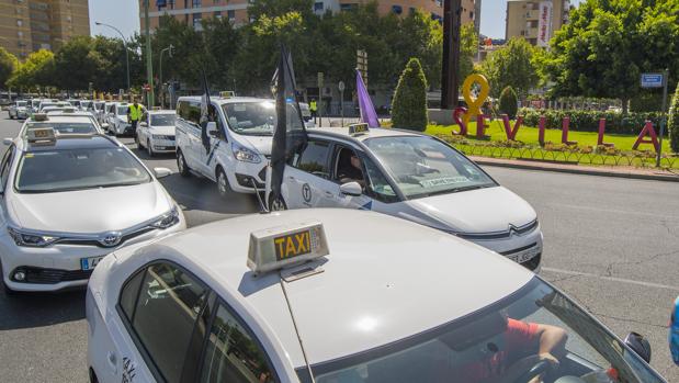 La «app» que pretende abaratar hasta un 60% los viajes en taxi