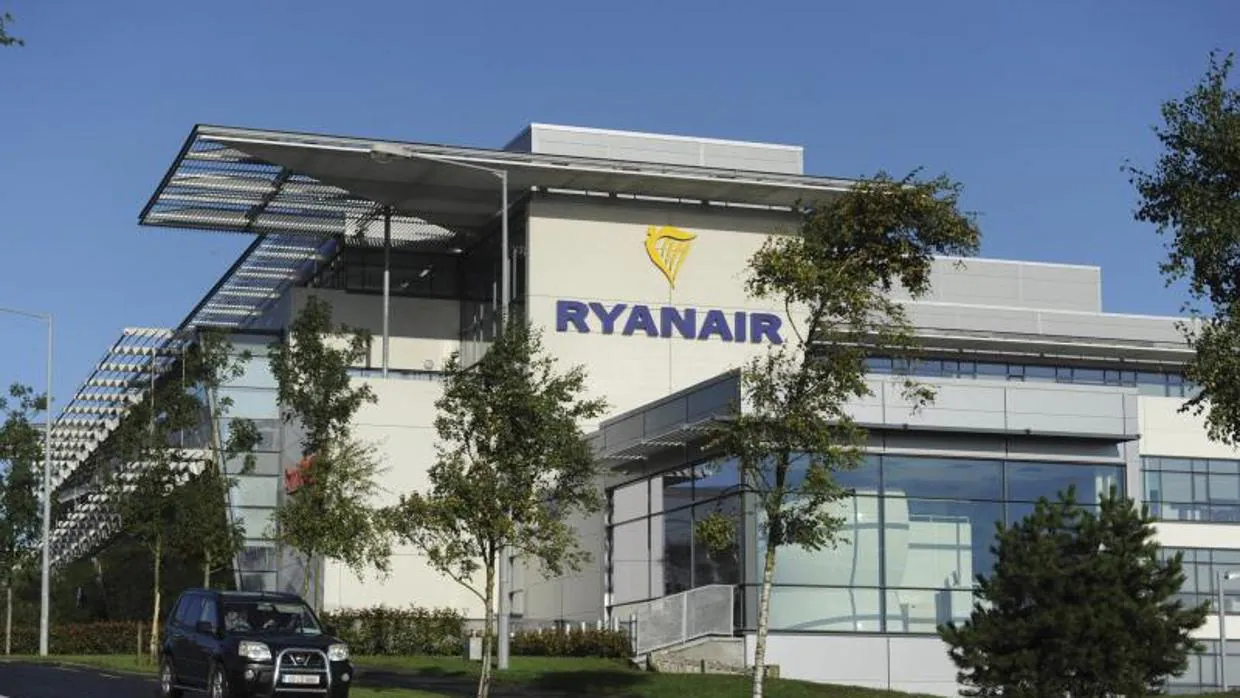 Sede de Ryanair en el aeropuerto de Dublín