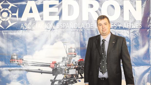 Santiago Bellver, presidente de Aedron, en el congreso celebrado en Sevilla