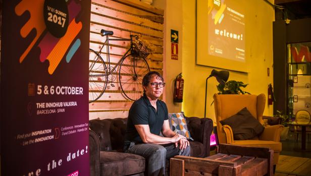 Sean Ness: «Los robots tendrán trabajos repetitivos y aburridos y los humanos crearemos cosas»