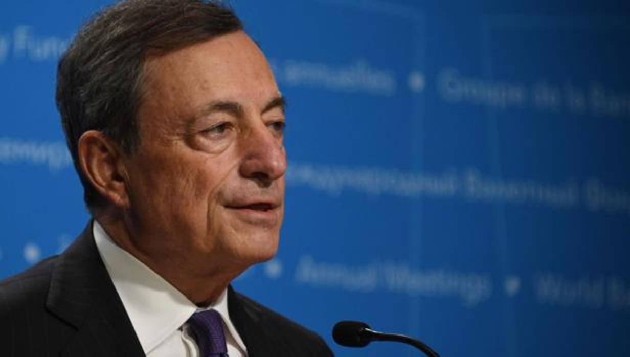 Mario Draghi, presidente del BCE, durante una rueda de prensa