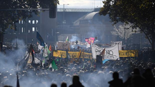 Unauto denuncia actos vandálicos contra coches y agresiones a conductores, en directo