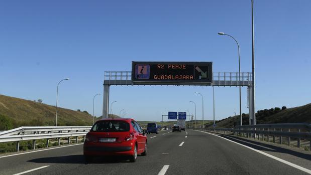 Fomento «rescata» la segunda autopista en quiebra, la radial R-2 Madrid-Guadalajara