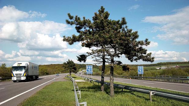 UGT convoca paros parciales en las autopistas de Abertis durante la Semana Santa