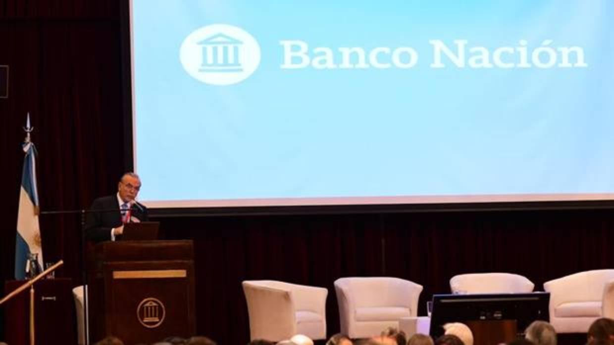 Isidro Fainé durante su intervención en la conferencia en Argentina