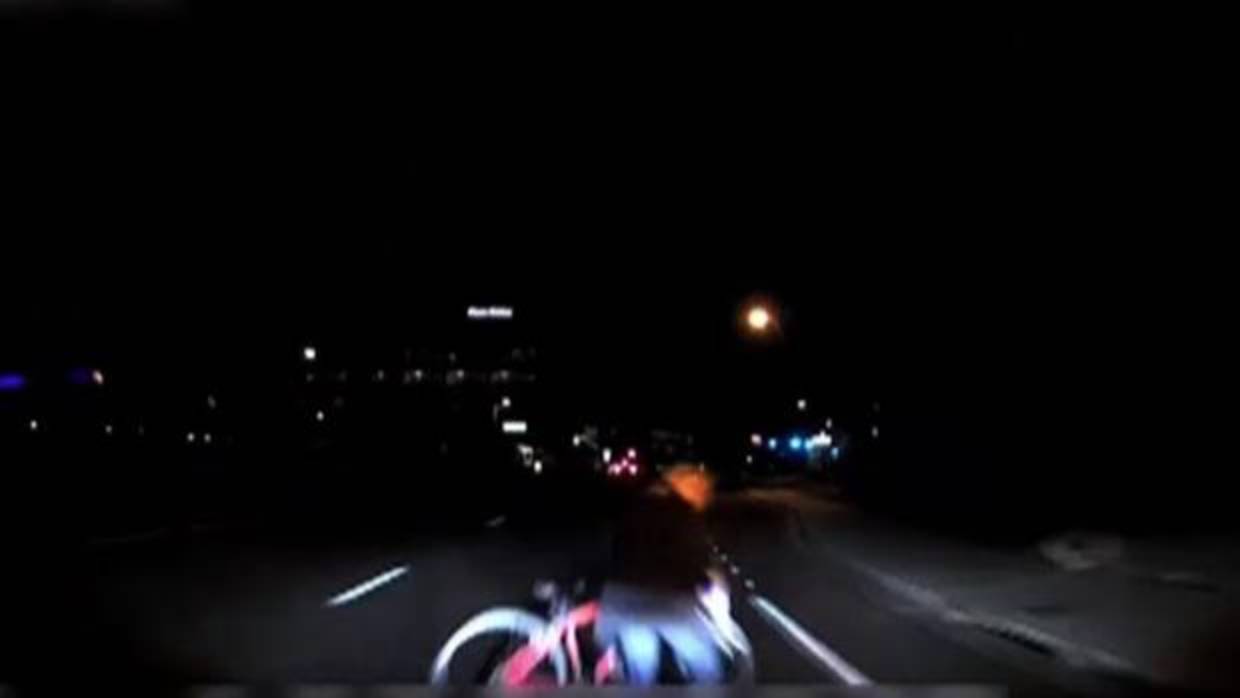 Imagen del momento del atropello mortal ocasionado por un coche autónomo de Uber