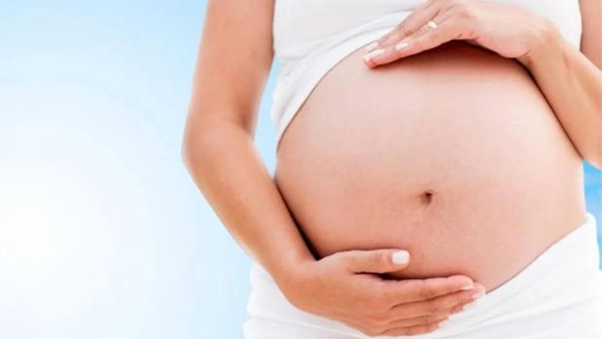 La OCU considera que las prestaciones por maternidad deben estar exentas del IRPF