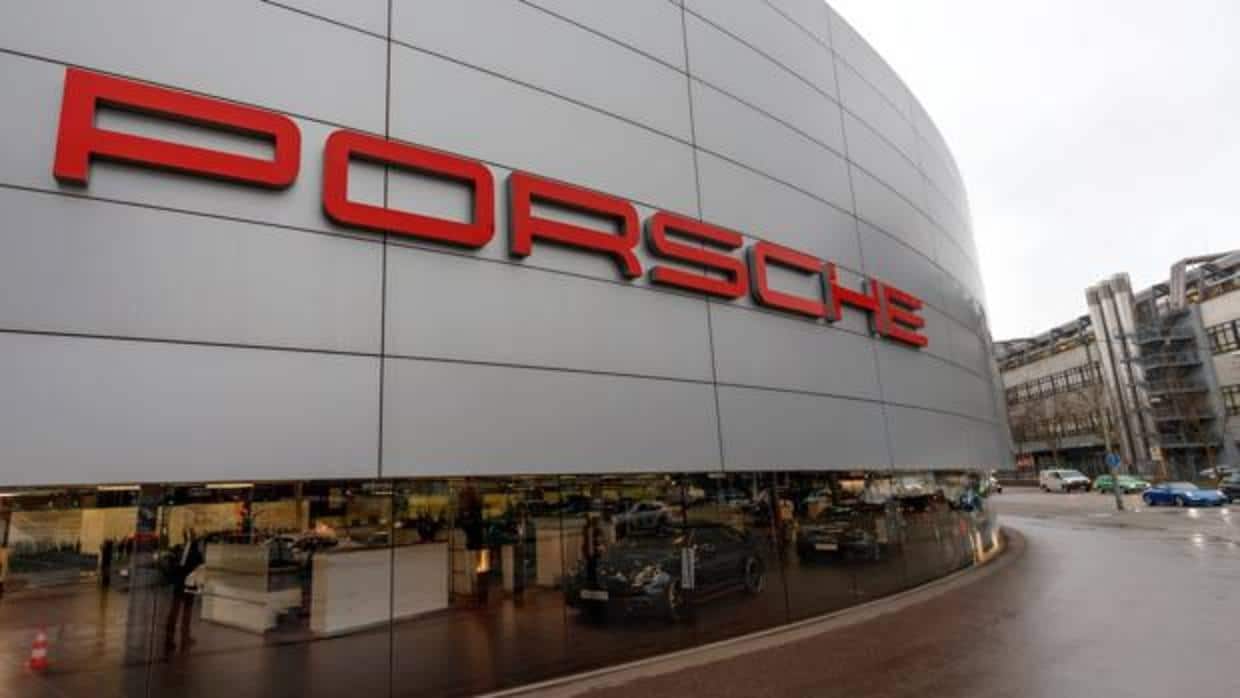 La sede de la marca de automóviles Porsche en Stuttgart