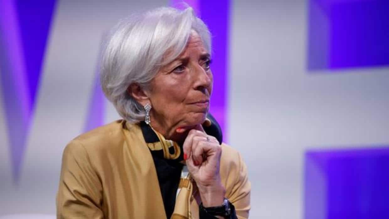 La directora gerente del FMI, Christine Lagarde, en una mesa redonda en el ámbito de la asamblea de primavera de su organismo