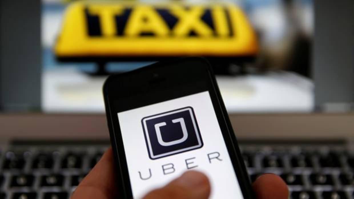 Uber se queda solo en su guerra contra la normativa del Gobierno sobre el taxi