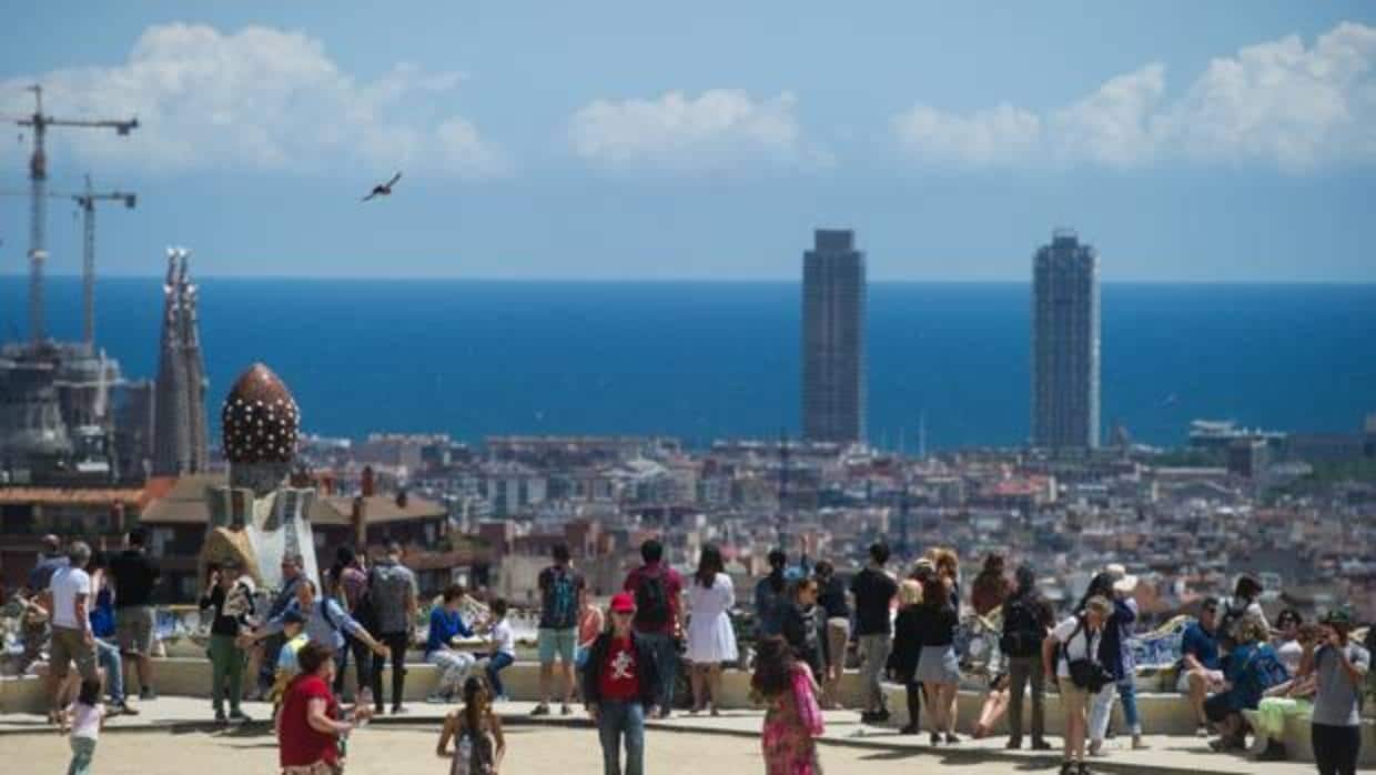 Imagen de la ciudad de Barcelona desde el Parque Güell