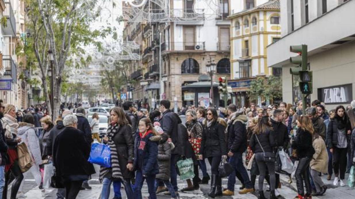La economía española crece el 0,7% en el primer trimestre del año