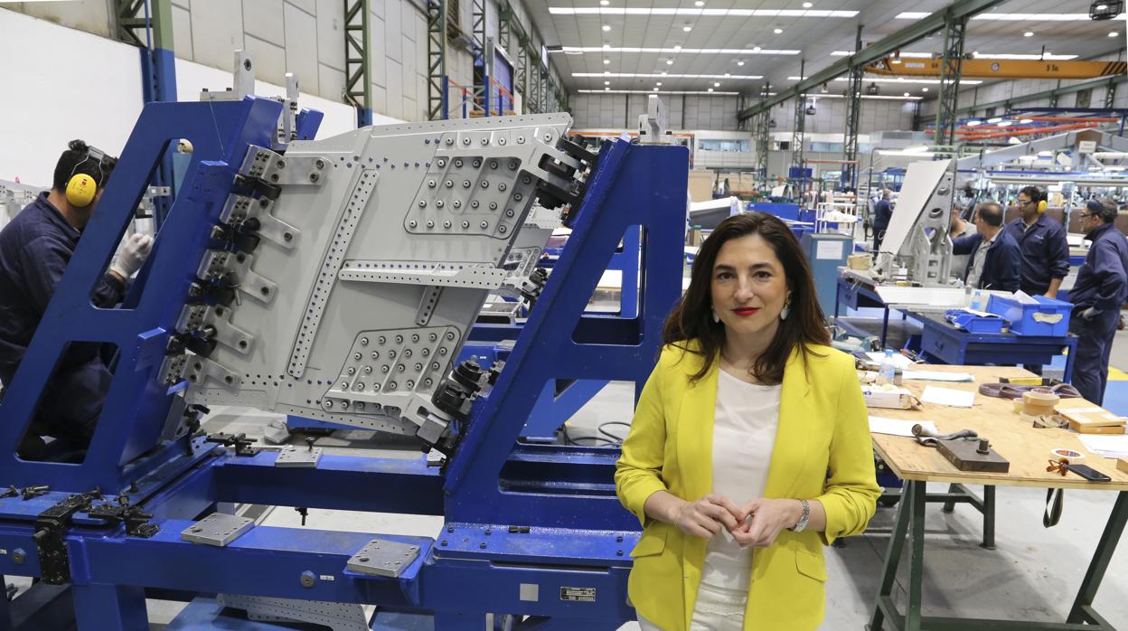 María Eugenia Clemente, en la fábrica de Aciturry Assembly en Sevilla