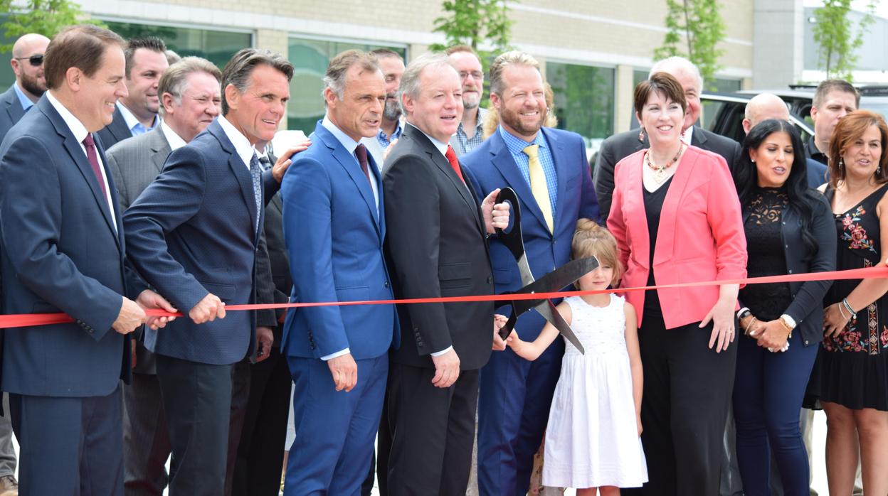 Imagen de la ceremonia de inauguración de la nueva fábrica estadounidense del Grupo Antolín