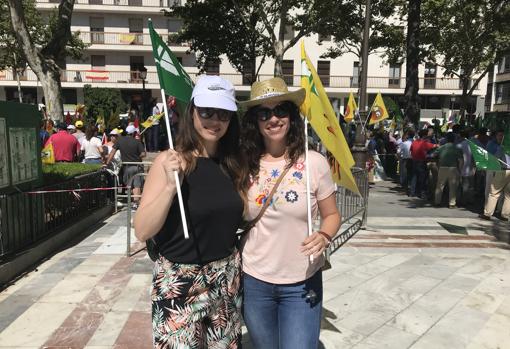 Mariana y Cati Aroca vienen de Martín de la Jara