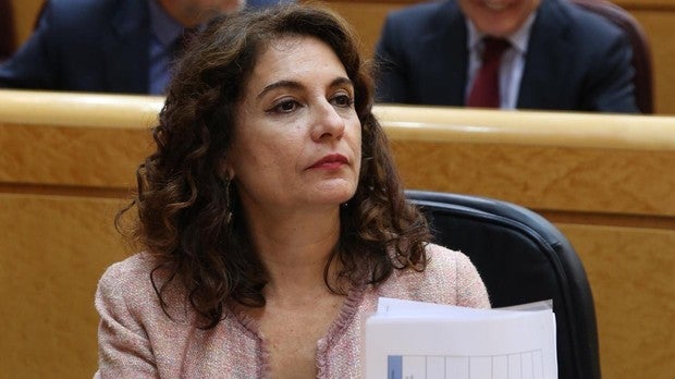 La banca rechaza el impuesto al sector del Gobierno socialista al verlo injusto y dañino