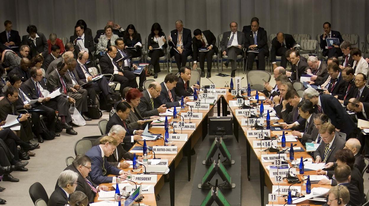 Imagen de archivo de una reunión entre el Banco Mundial y el Fondo Monetario Internacional