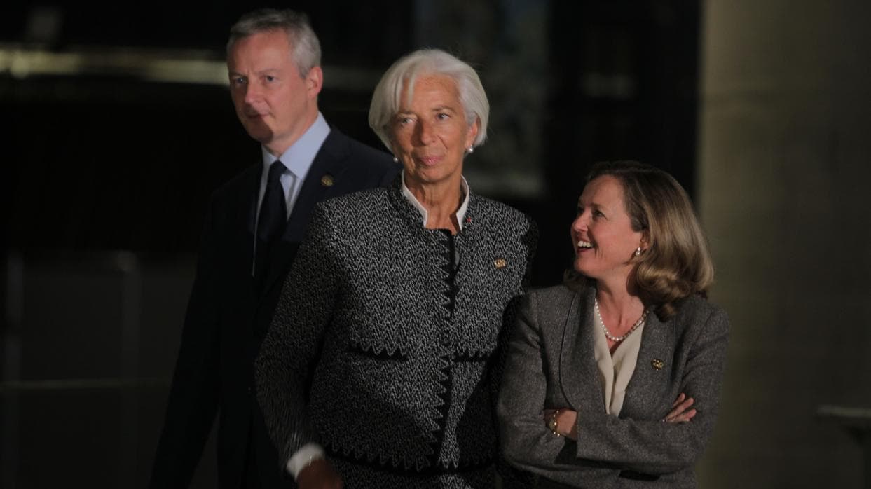 El ministro francés de Economía, Bruno Le Maire, la directora gerente del FMI, Christine Lagarde y la ministra de Economía, Nadia Calviño