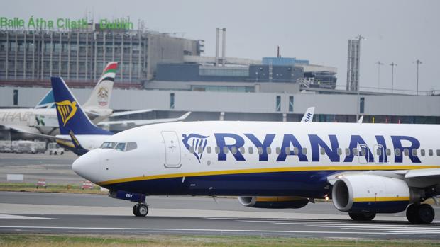 Ryanair amenaza con despidos si las huelgas continúan