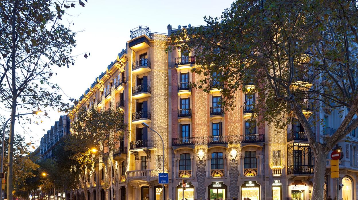 La inestabilidad política lastra en junio la estancia de españoles en hoteles de Cataluña