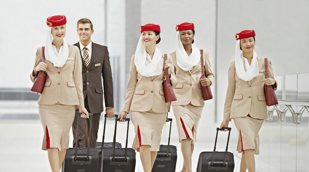 Emirates vuelve en agosto a España para buscar tripulantes de cabina