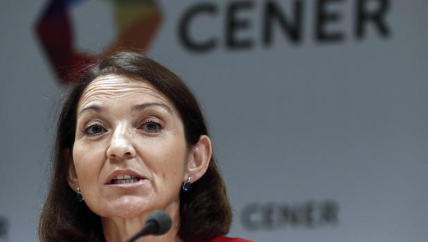 Industria anuncia que la nueva fiscalidad del diésel se incluirá en los Presupuestos de 2019