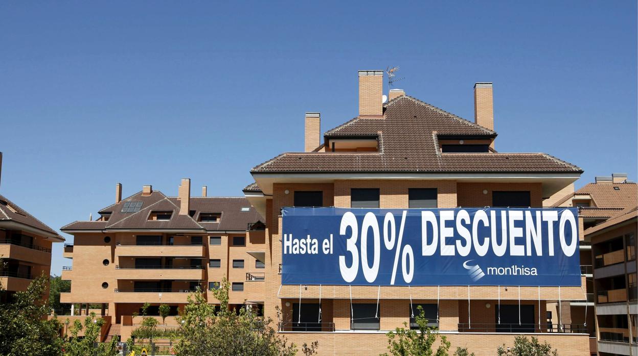 La compra de viviendas en Cataluña sube solo un 4,4% en julio frente al 16,2% de la media nacional