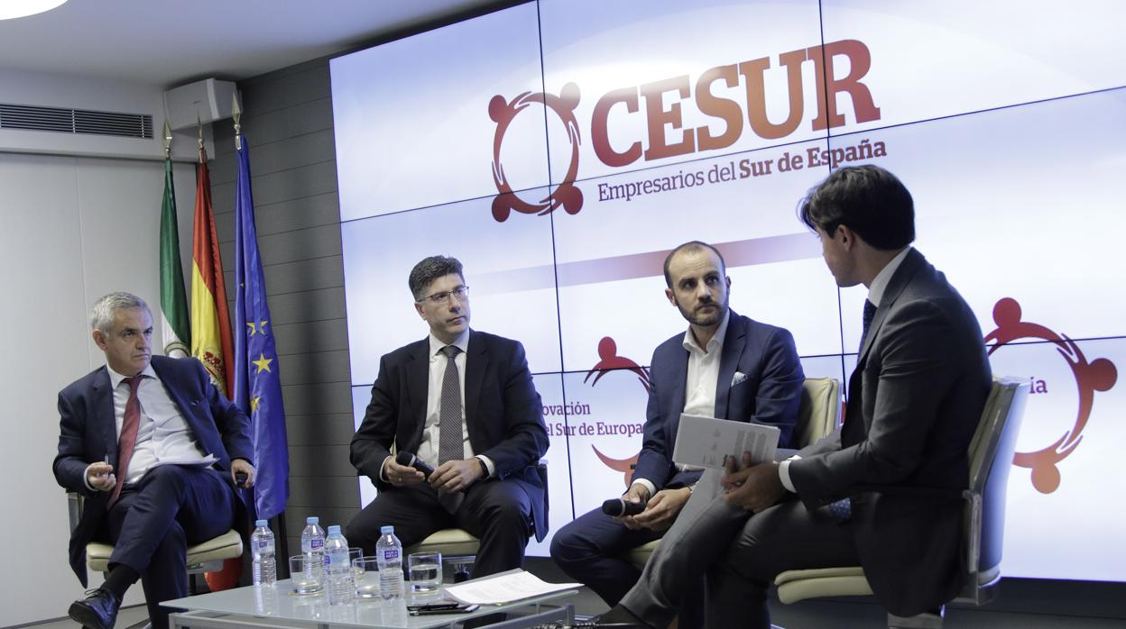 Ricardo Díaz, Eugenio Serrano, Alejandro Costa e Ignacio Castillo, ayer en Sevilla