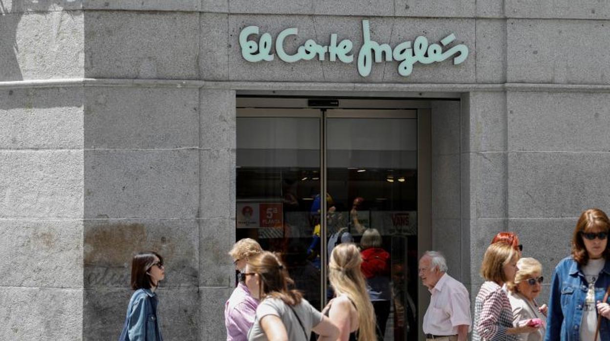 El Corte Inglés ya entrega pedidos en solo dos horas en 54 ciudades españolas