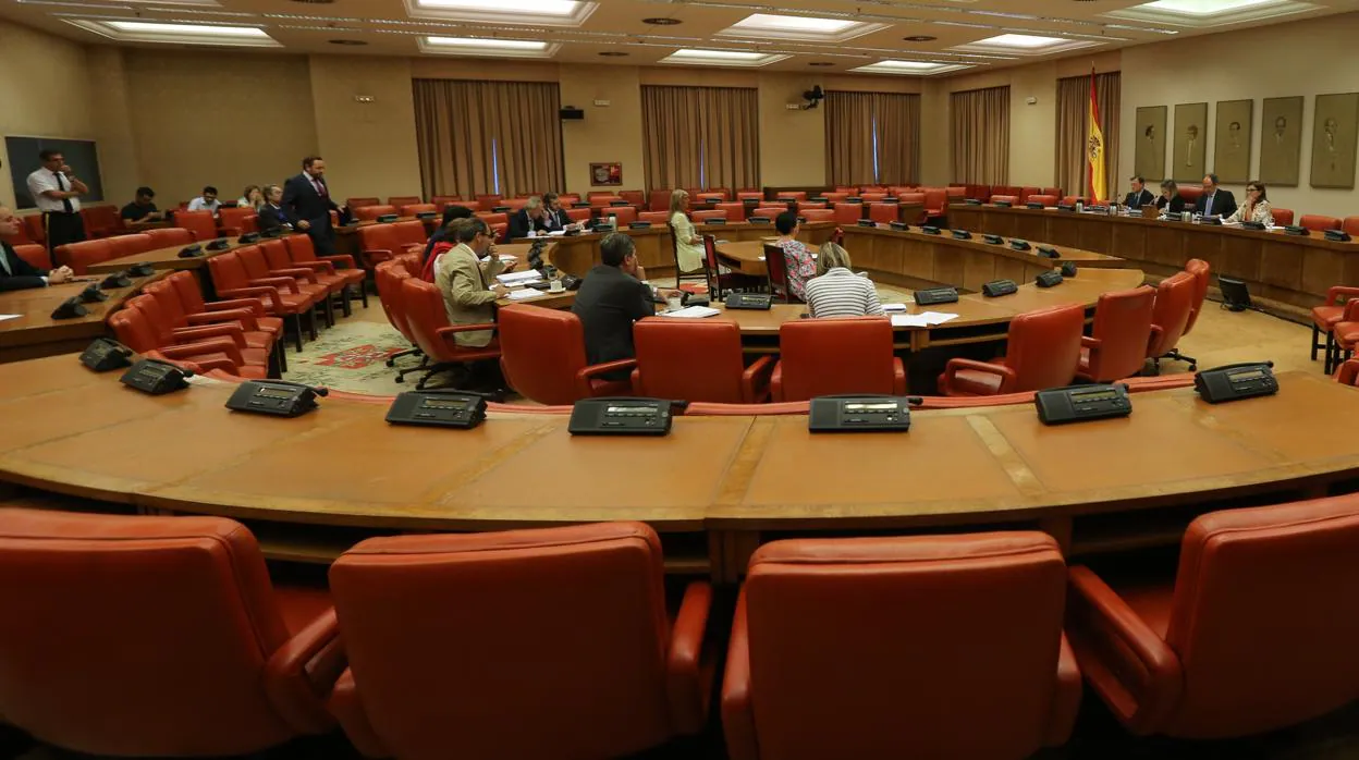 Imagen de archivo de una de las sesiones de la comisión de investigación en el Congreso