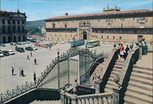 El Hostal Reyes Católicos de Santiago de Compostela pasó a Paradores en los años 80