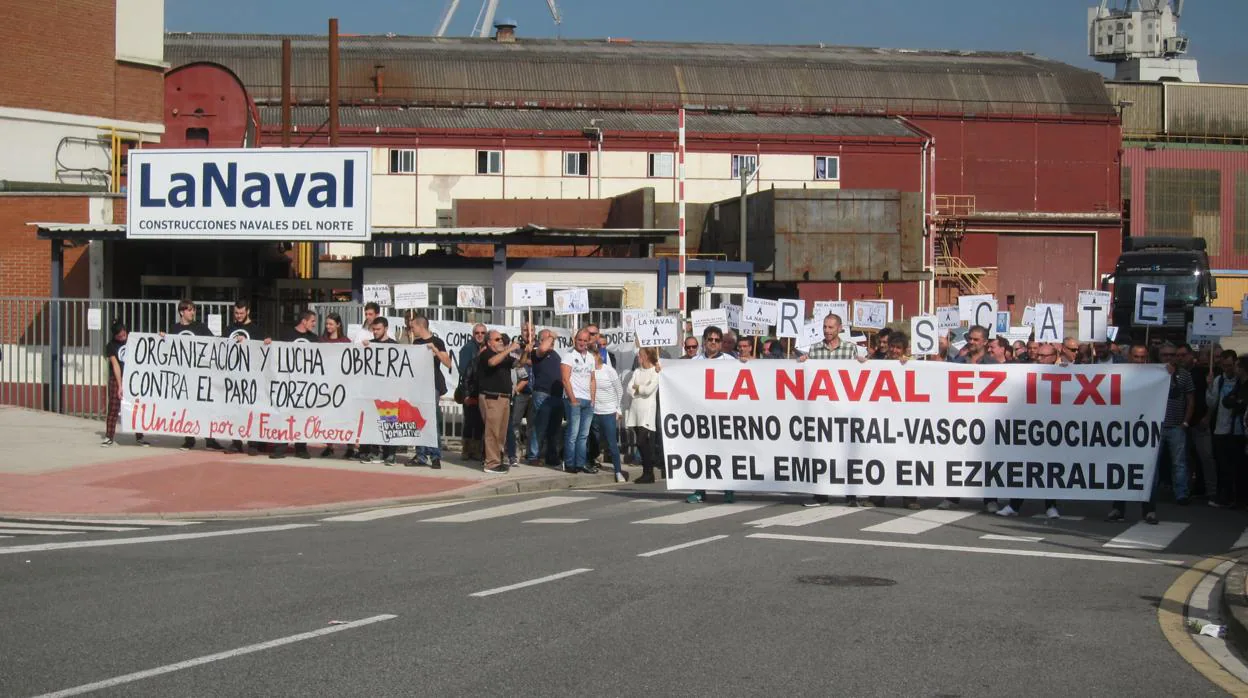 La Naval pide al PSE que medie con el Gobierno central para que rescate el astillero