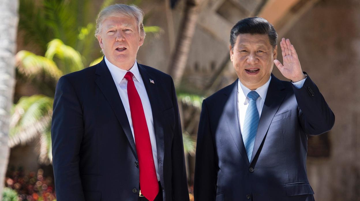 El presidente de EE.UU., Donald Trump, y el presidente chino, Xi Jinping, en una cumbre en 2017